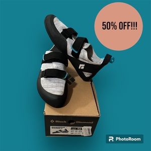 Momentum rock climbing shoes women size 9.5, men 8.5. Great condition.